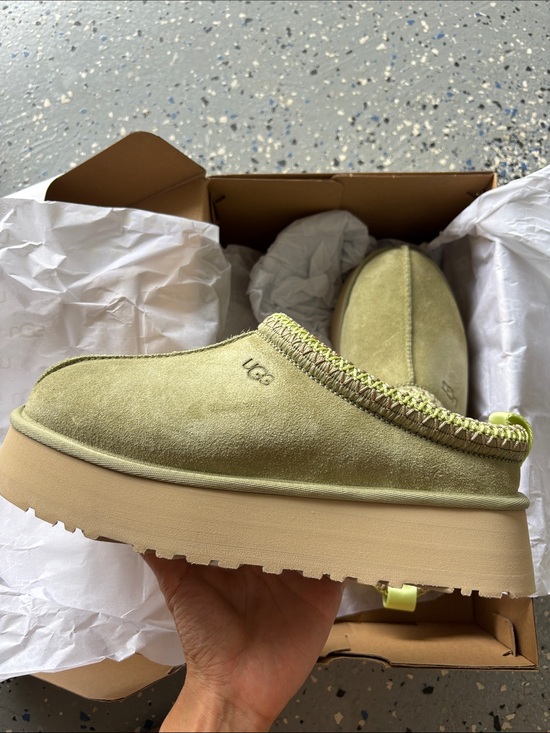 UGG Shoes - UGG Tazz II Slippers